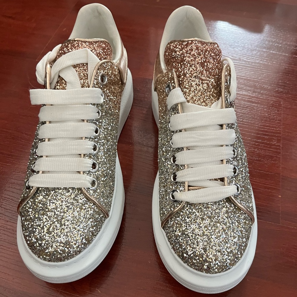 NWT EU40 ALEXANDER McQUEEN OVERSIZED GLITTER DEGRADE ROSE GLOD AND TAUPE SNEAKER